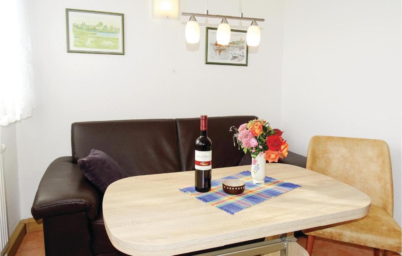 Nice Home In Insel Poel With House Sea View ภายนอก รูปภาพ